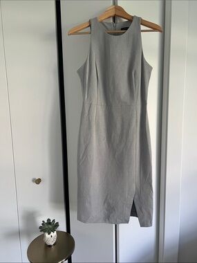 Classic Banana Republic Grey Sleeveless Sheath Dress